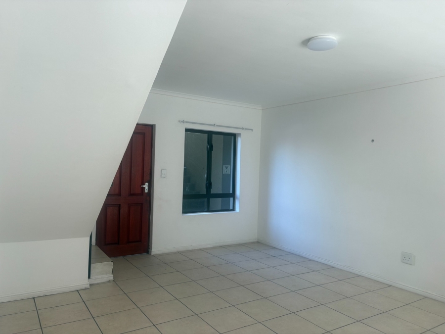 To Let 3 Bedroom Property for Rent in Parklands Western Cape